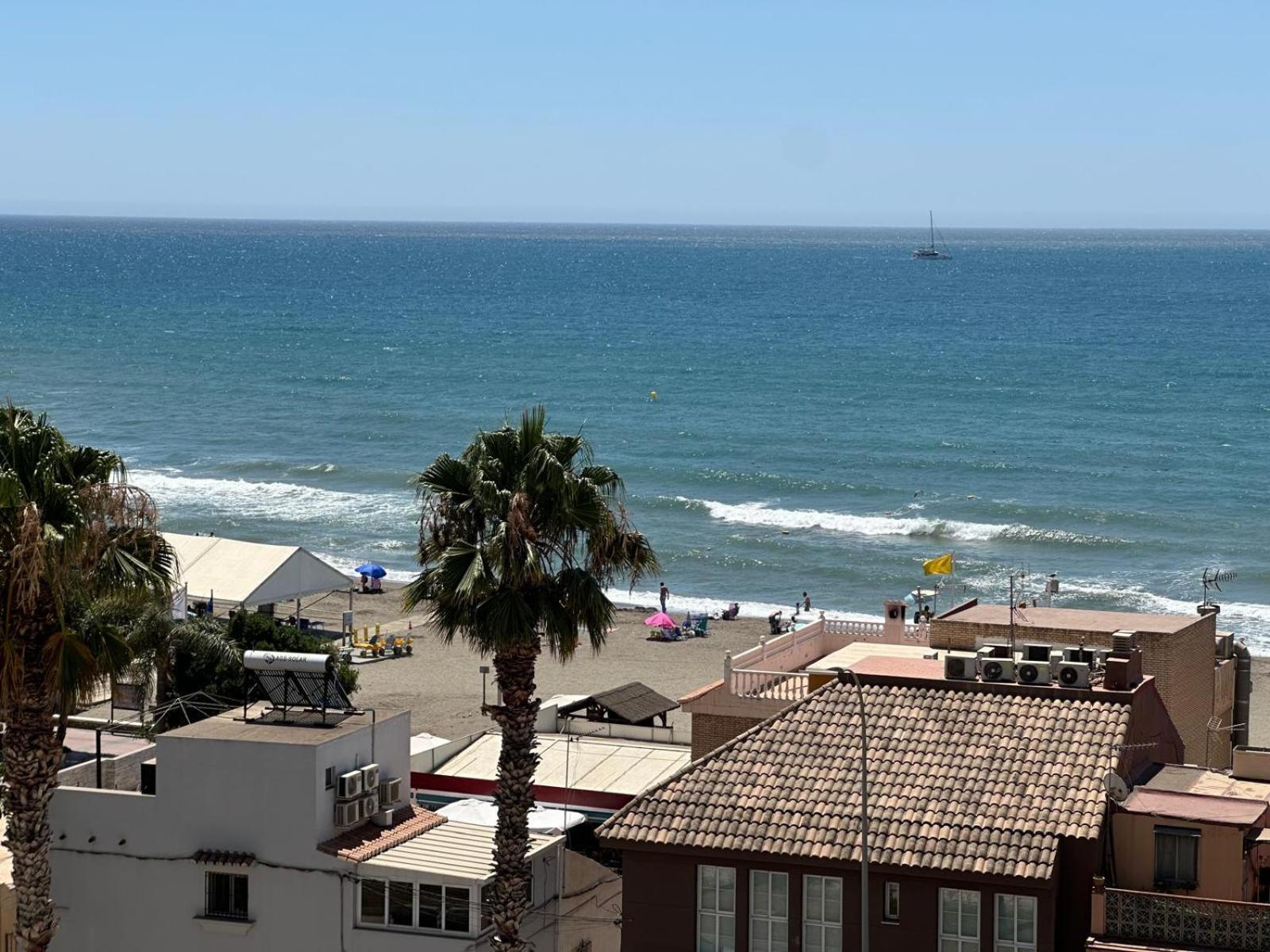 Mare Nostrum Beach El Palo Vistas Al Mar Terraza ,Aparcamiento Малага Экстерьер фото